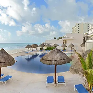 Apartamento Oceanfront White For Families, Cancún