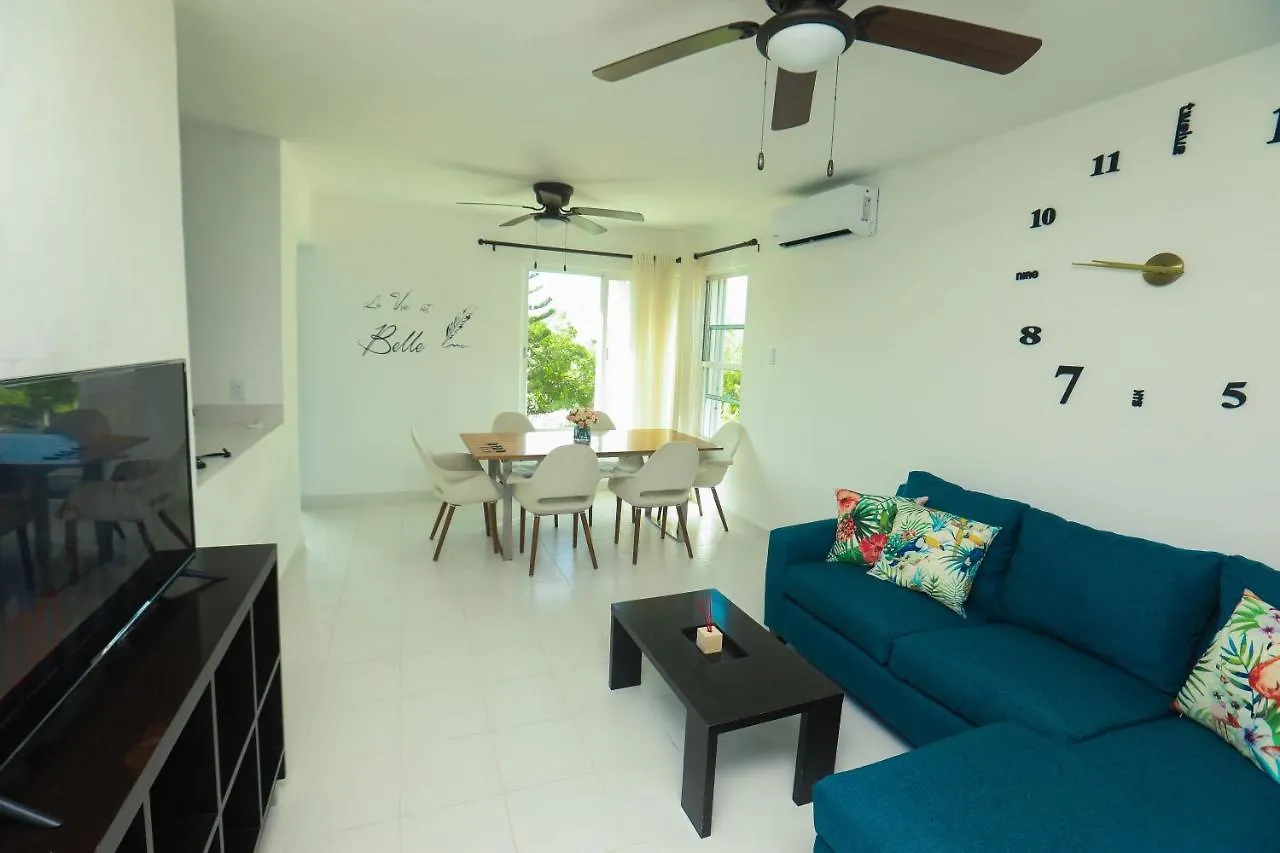 Apartamento Depa de 3 habs, 3 baños y piscina  Cancún 0*,  México