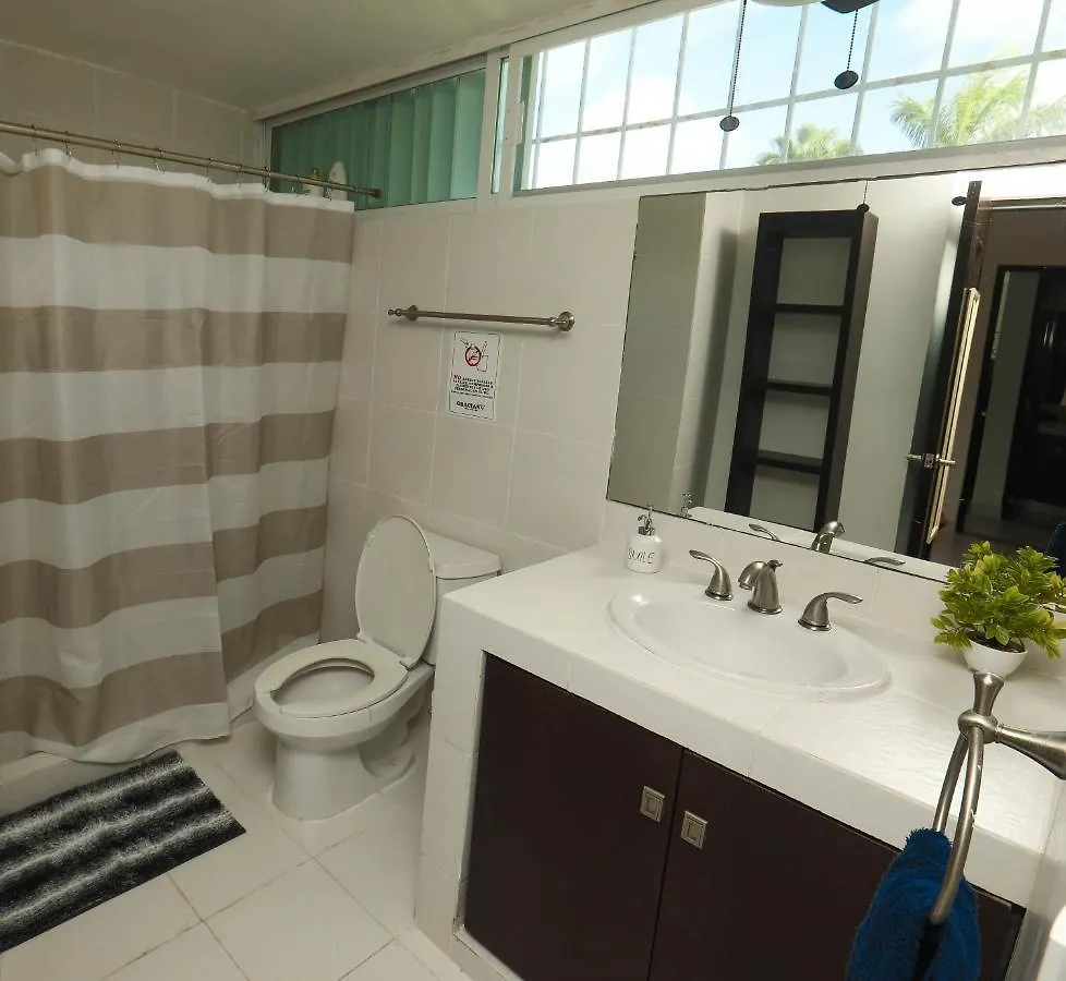 Apartamento Depa de 3 habs, 3 baños y piscina  Cancún México